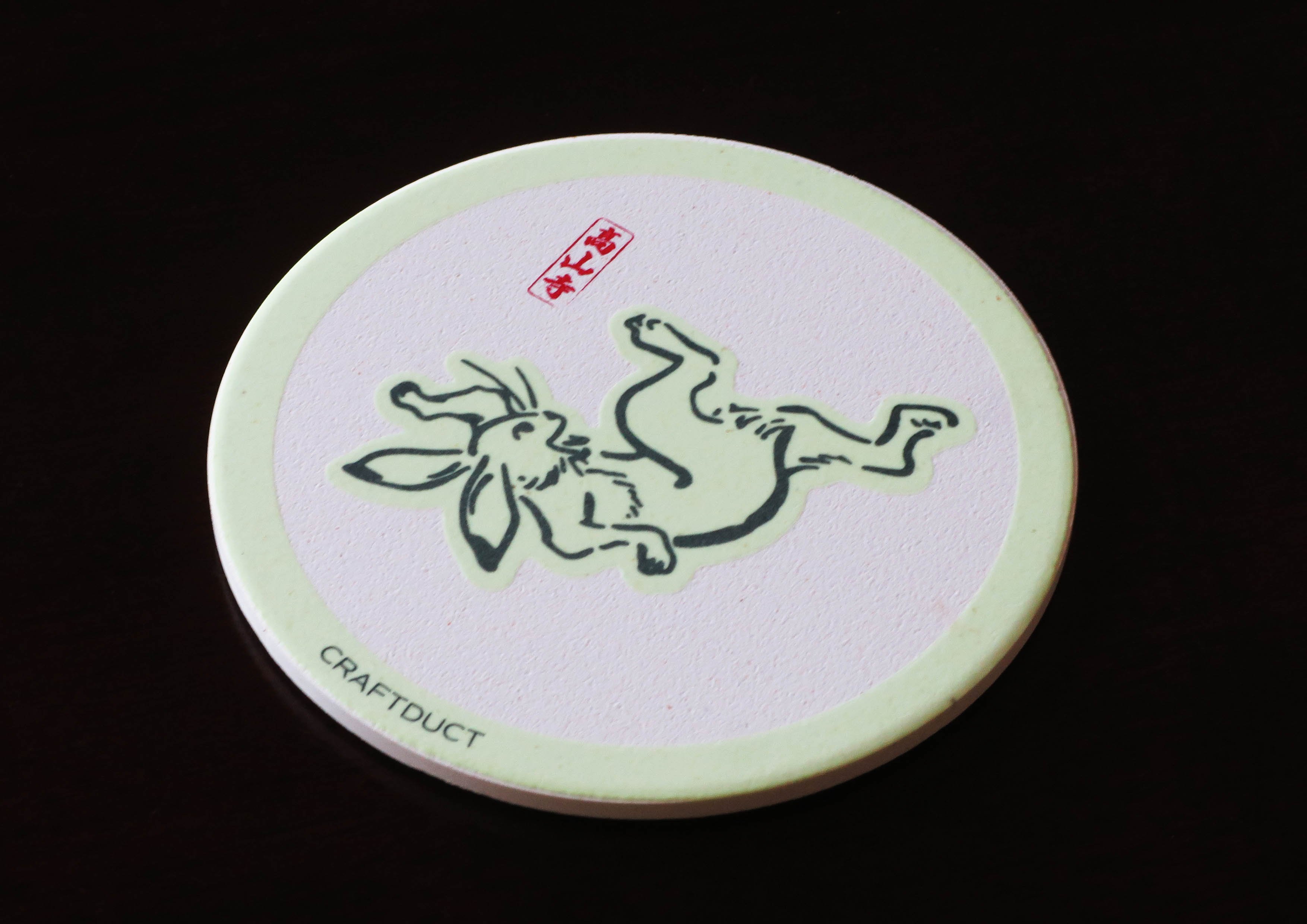 鳥獣戯画】暗闇で光る！驚異の吸水性！極限まで薄くて軽い！蓄光する