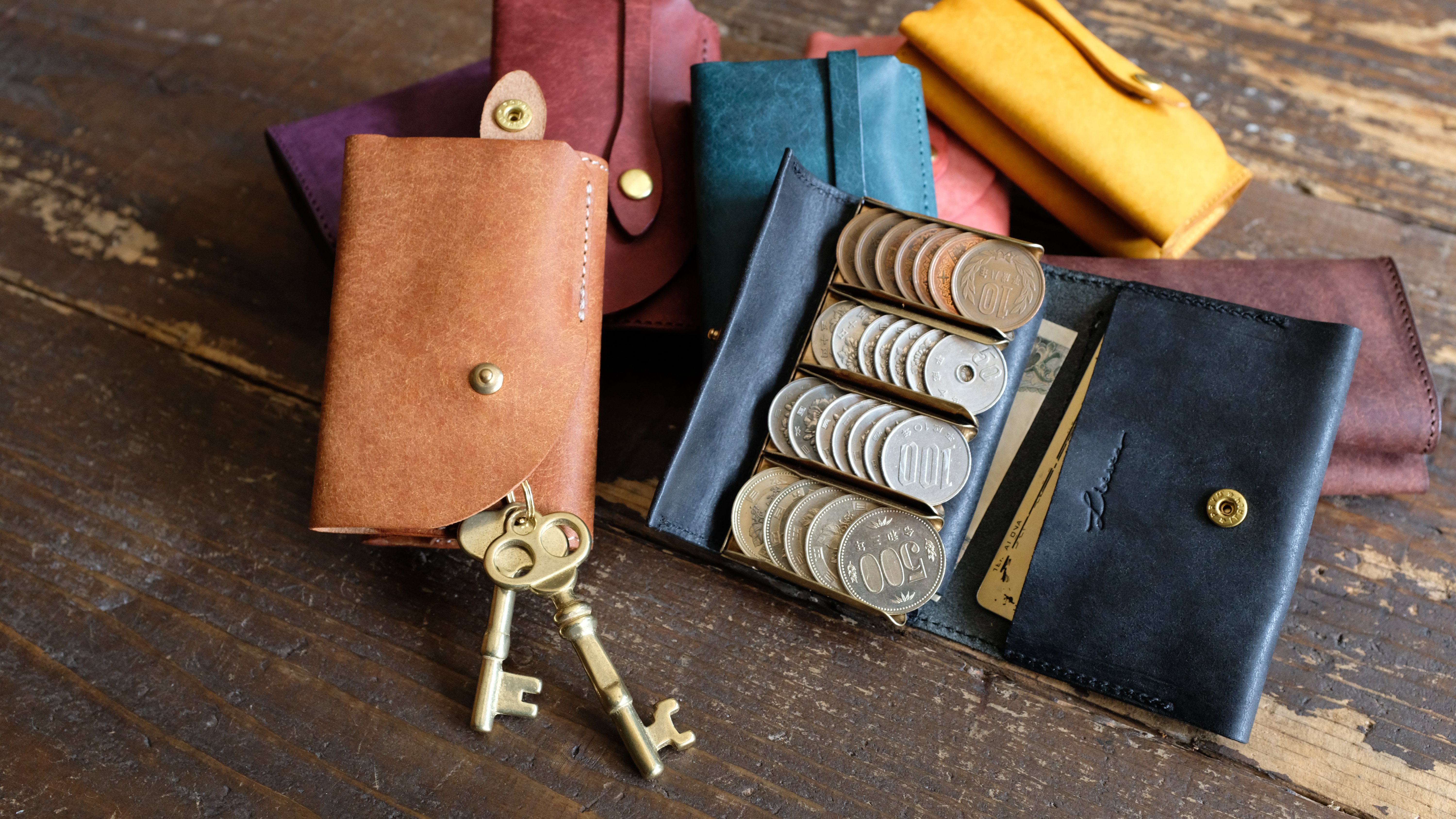 Coin Wallet4 大切なもの入れ・コインキャッチャー財布とキーケースを