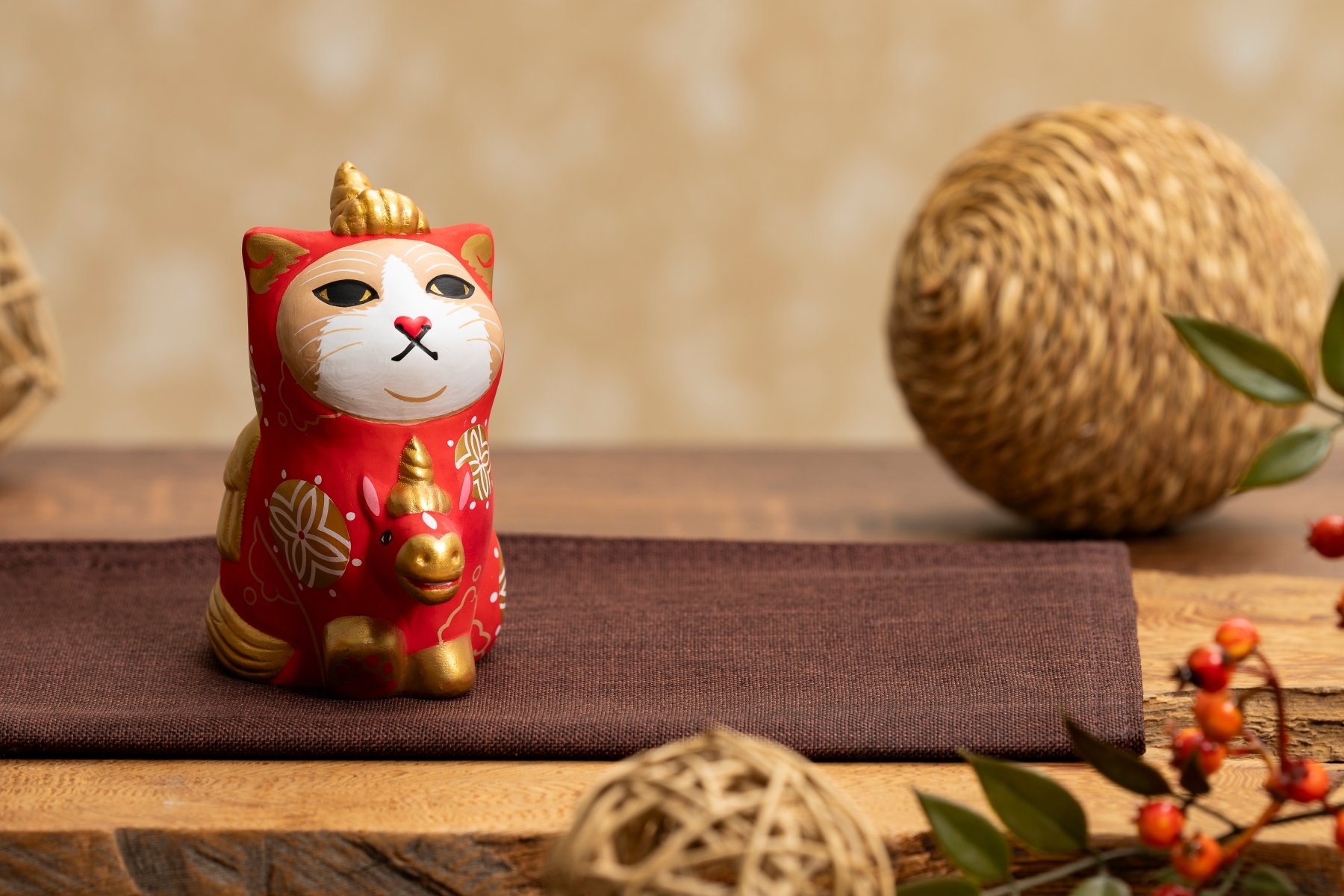 東京藝大卒アーティスト エサシトモコが手がける、新作木彫作品「天馬