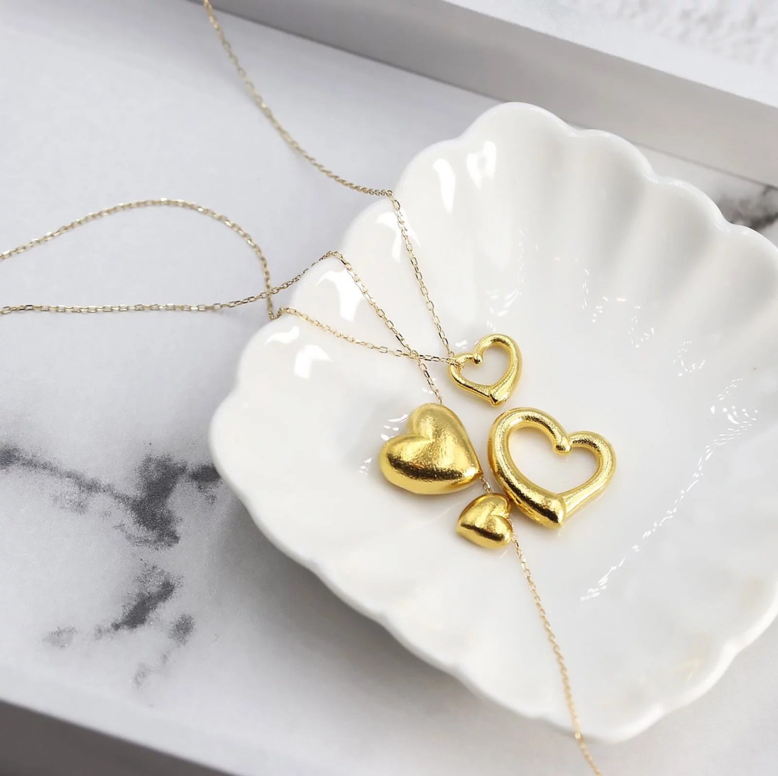 認定14Kゴールド 本物のアメジスト フィリグリー ハート型ペンダント  