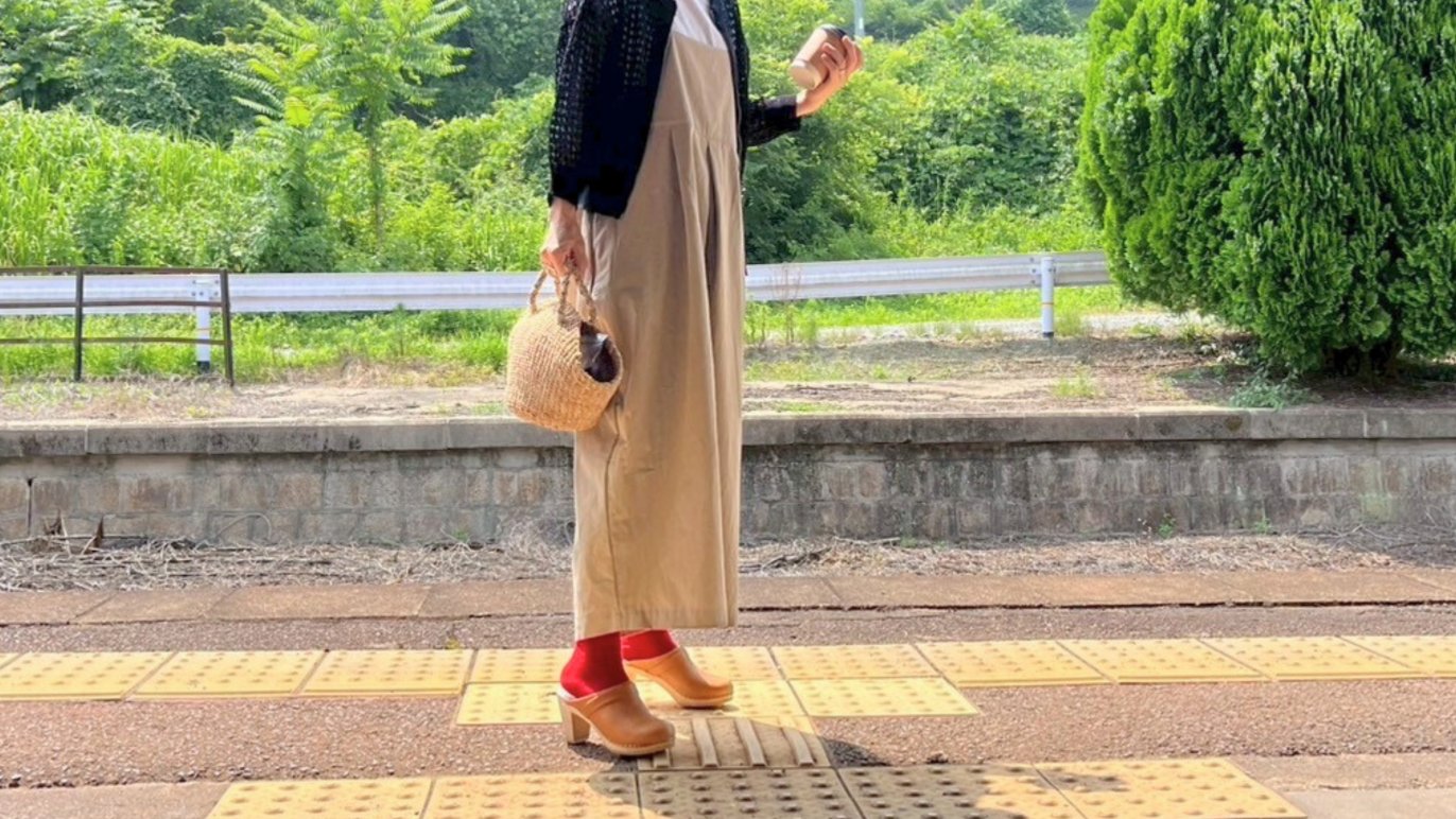 着脱簡単＆ウエスト・ヒップはふんわりカバー、気になる体型も優しく