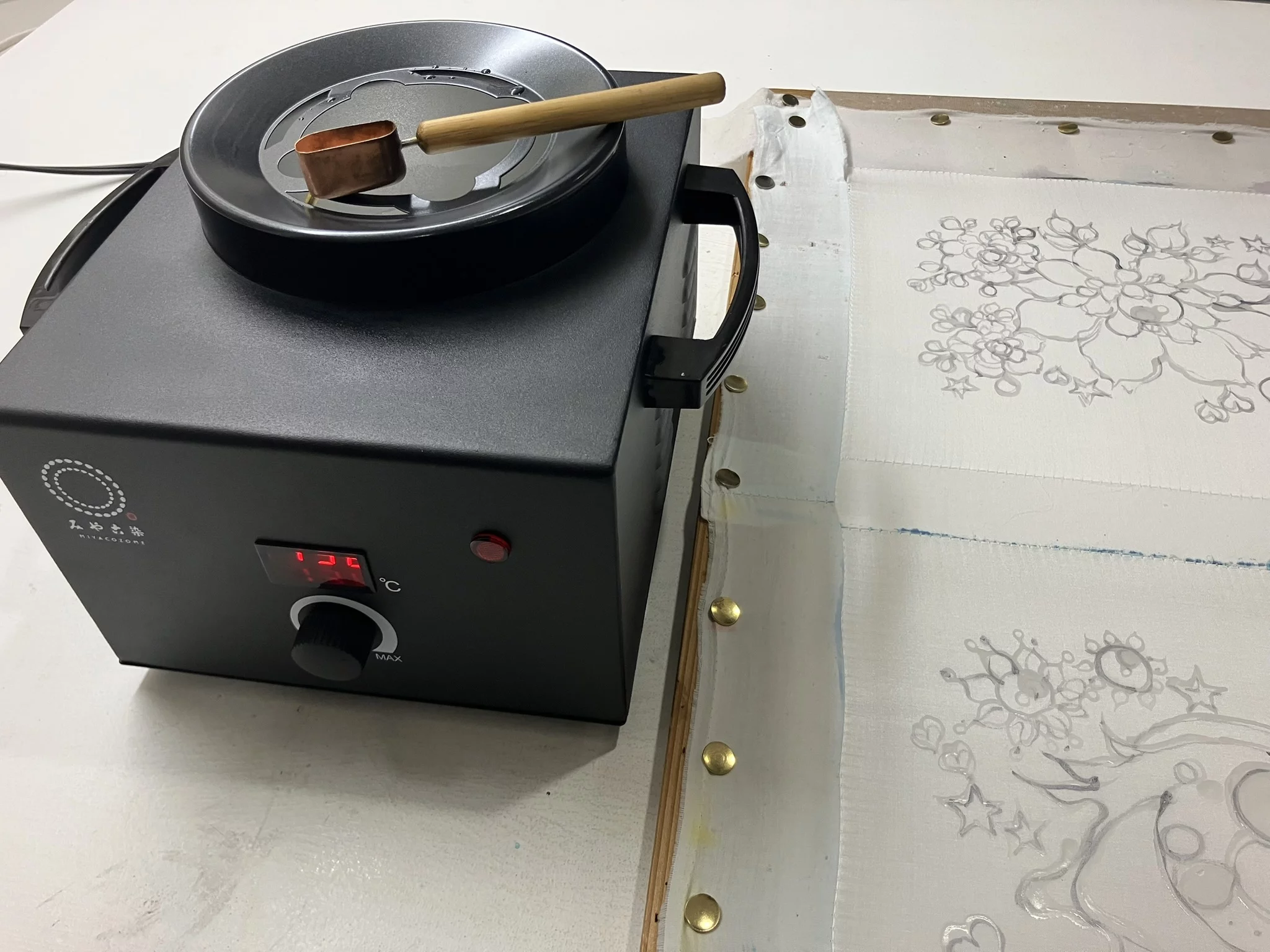 伝統的な染色技法「ろうけつ染め」をすぐに始められる！~進化した