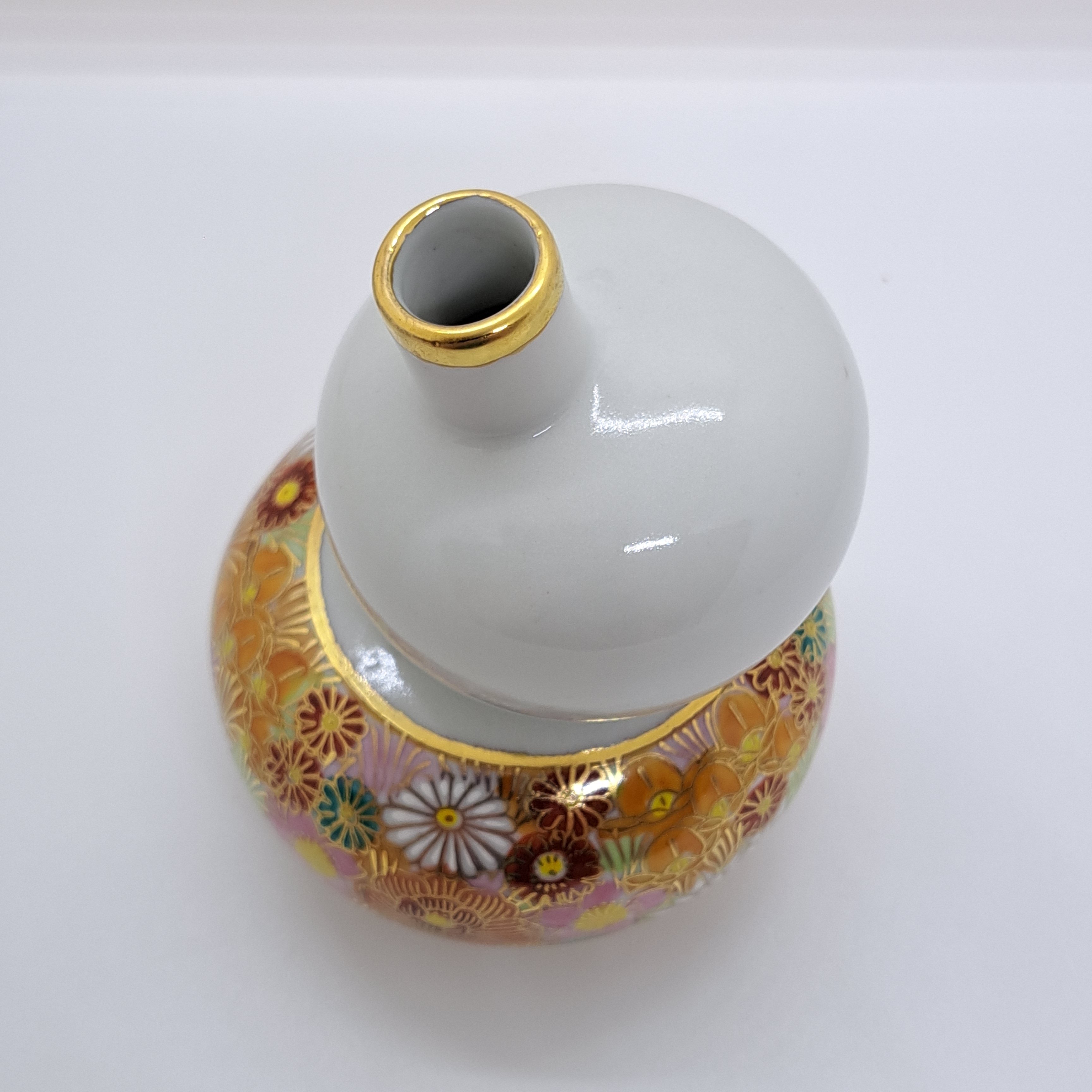 一輪添えれば、部屋が変わる。花詰九谷焼・瓢箪型一輪挿し｜Creema SPRINGS