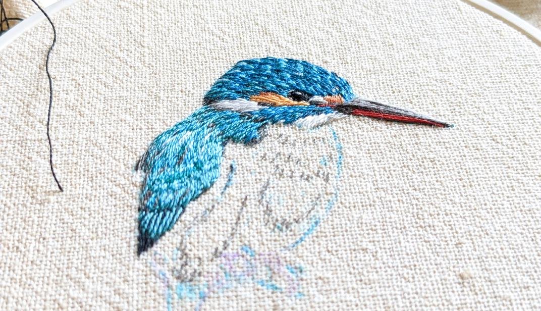 日常を彩る「野鳥刺繍インテリア」で、野鳥研究を応援したい！｜Creema