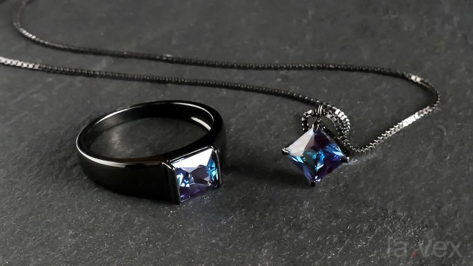 神秘的なカラーチェンジ