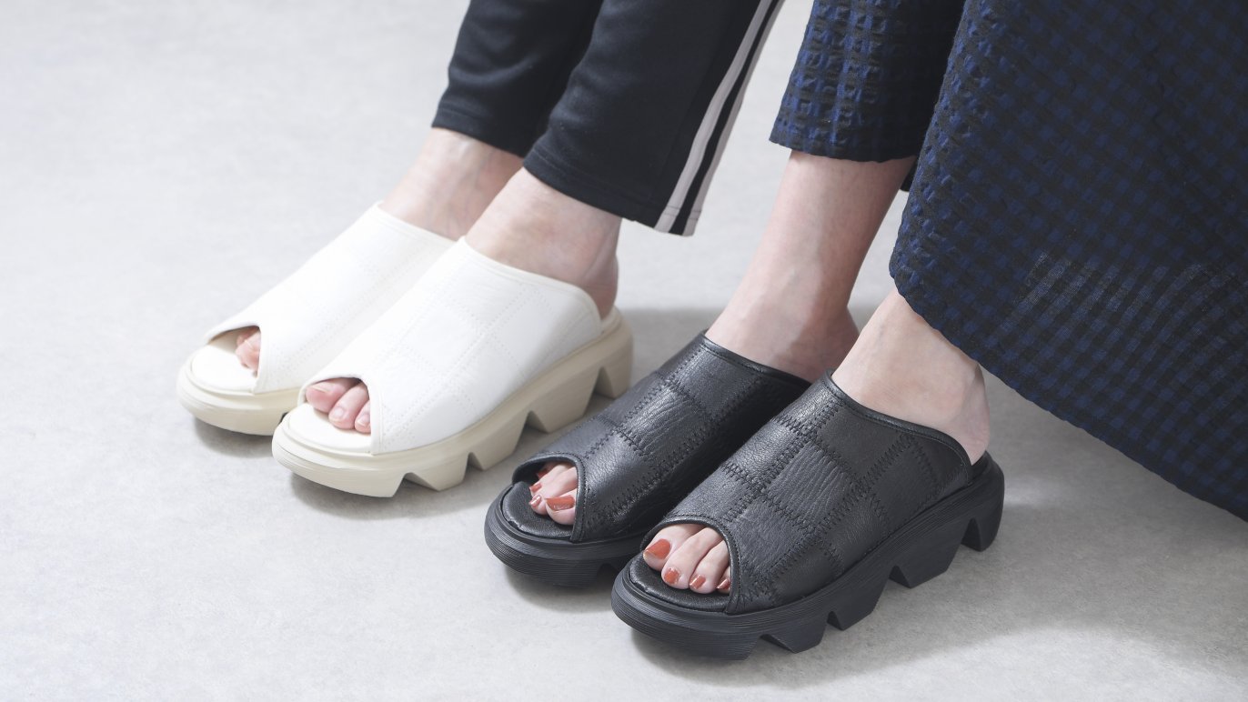 革のカシミヤ・鹿革】完全なる1点もの！たくさんの個性集まる革の 