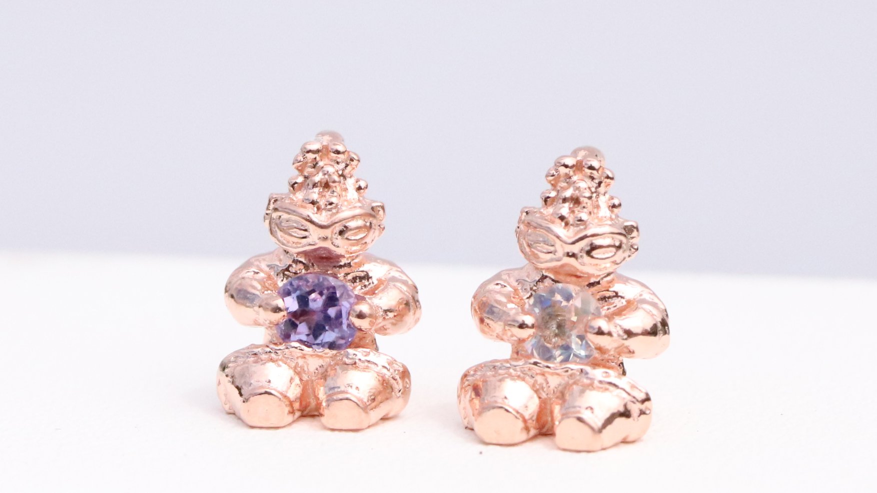 宝石×土偶】の意外な組み合わせに挑戦！古代へいざなう、縄文と古墳