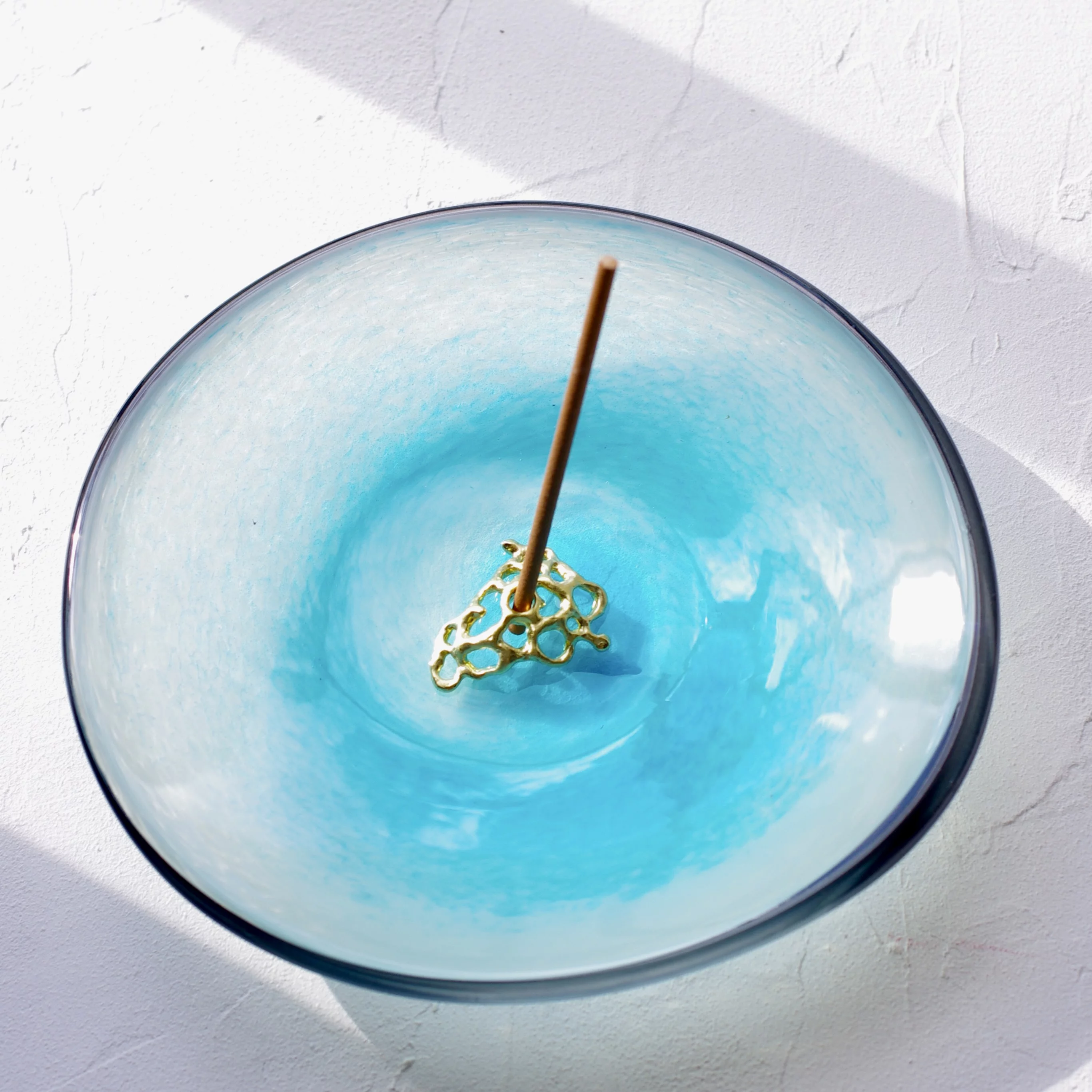 sizle初の個展「symbiosis〜共生〜」の開催を皆さんと一緒に盛り上げ