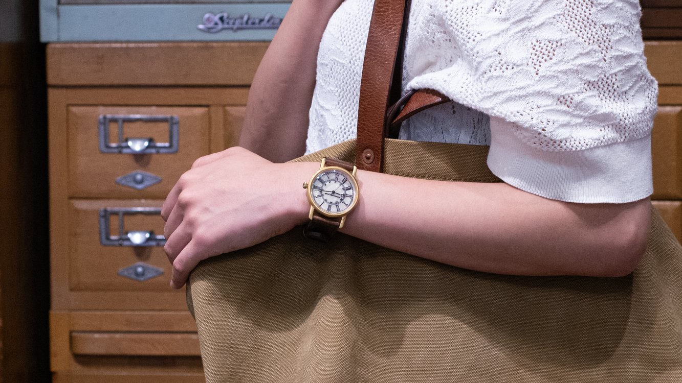 今ならクリスマス迄にお届け】手しごと腕時計 ARKRAFTが特別にお届け