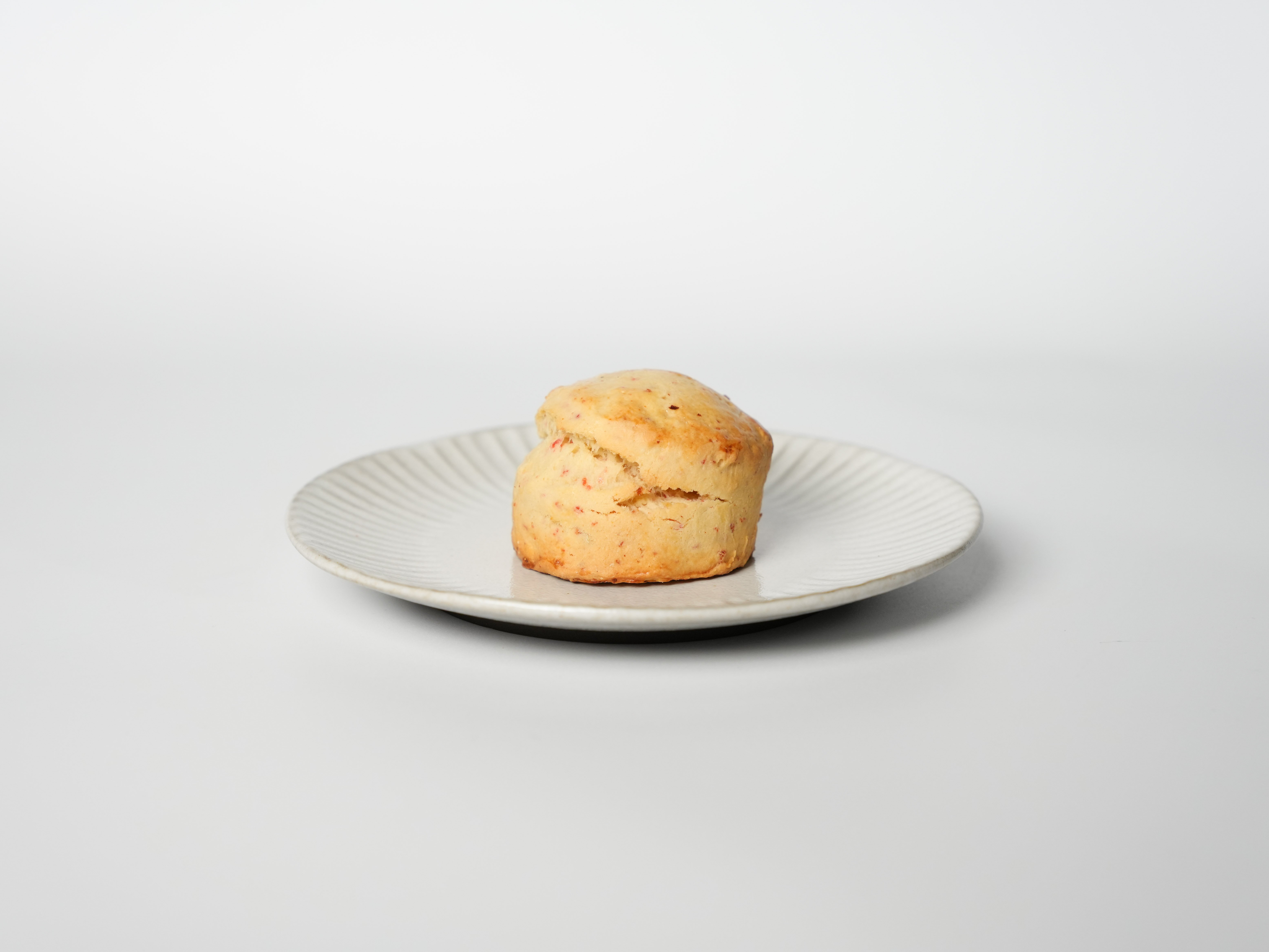 サクふわ食感の虜に！北海道から届ける英国式スコーンの特別セットをご