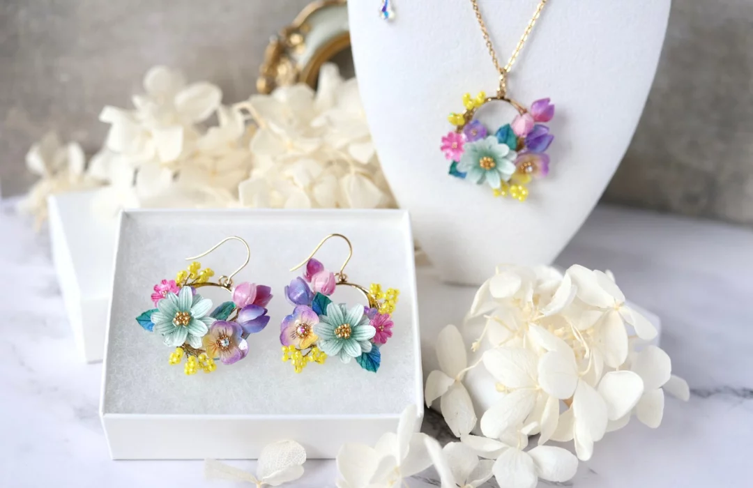 プラバンで咲かせる花アクセサリー“月下美人、花の園、すずらん”の特別