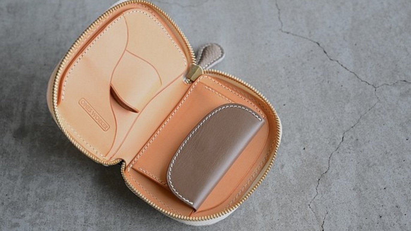 ONESWORKERのカラーオーダーで上質な革小物を楽しんでもらいたい ONESWORKERのカラーオーダーで上質な革小物を楽しんでもらいたい