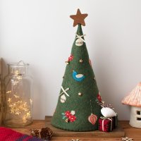 クリスマスを彩るほっこりかわいい刺繍雑貨 〜小さな 
