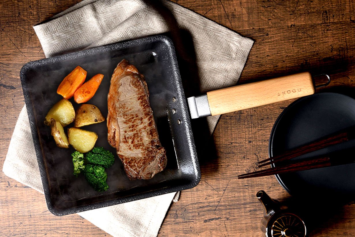 四角い形状＆窒化鉄で焼き面が広くサビにくい！餃子、ステーキに