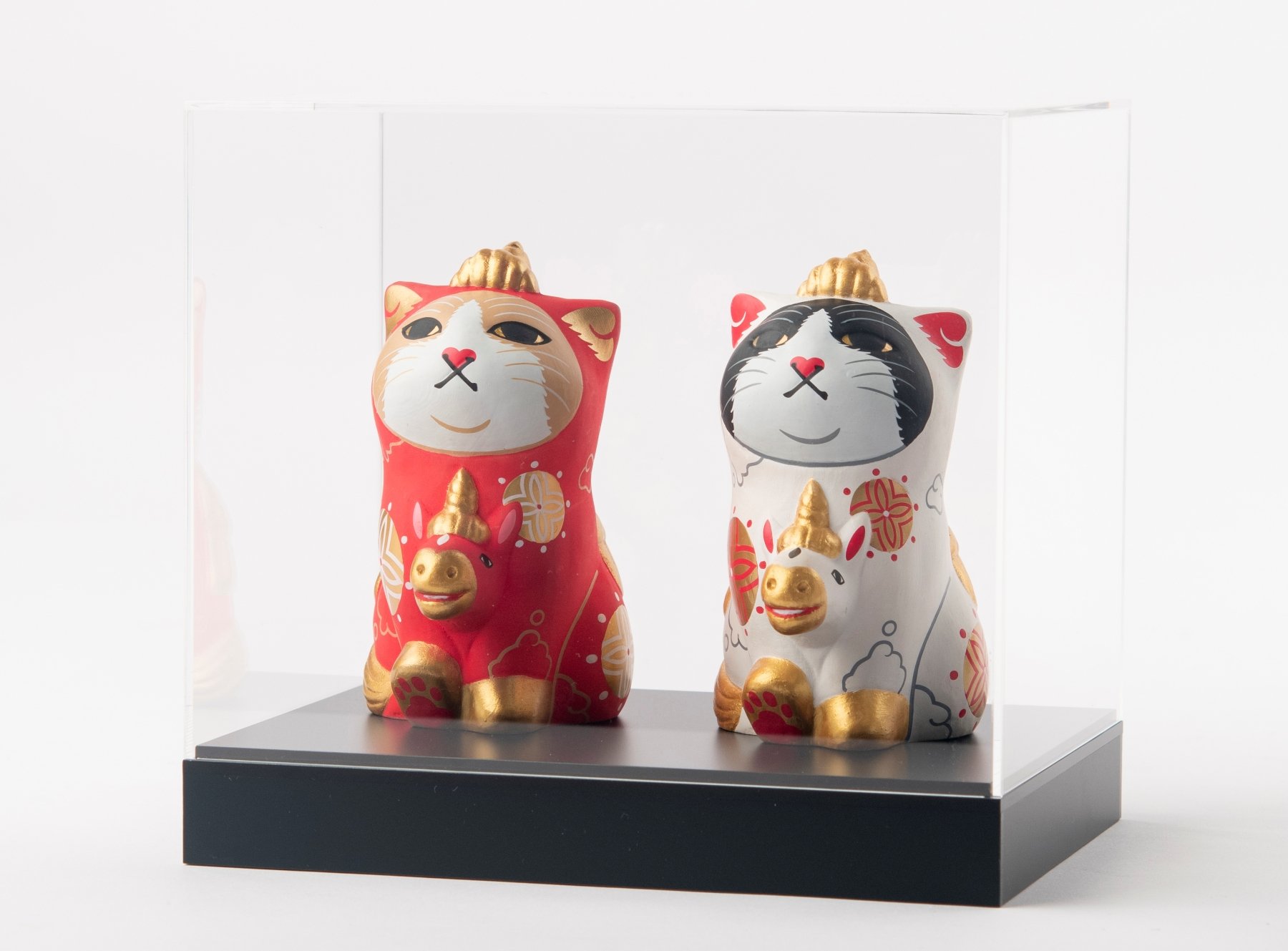 東京藝大卒アーティスト エサシトモコが手がける、新作木彫作品「天馬