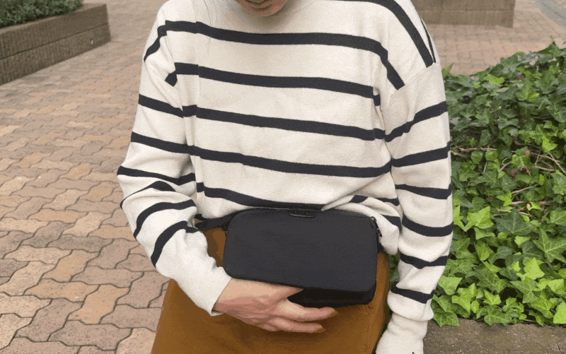 piuno CONME MINI ブラック ボディバッグ piuno CONME MINI ブラック