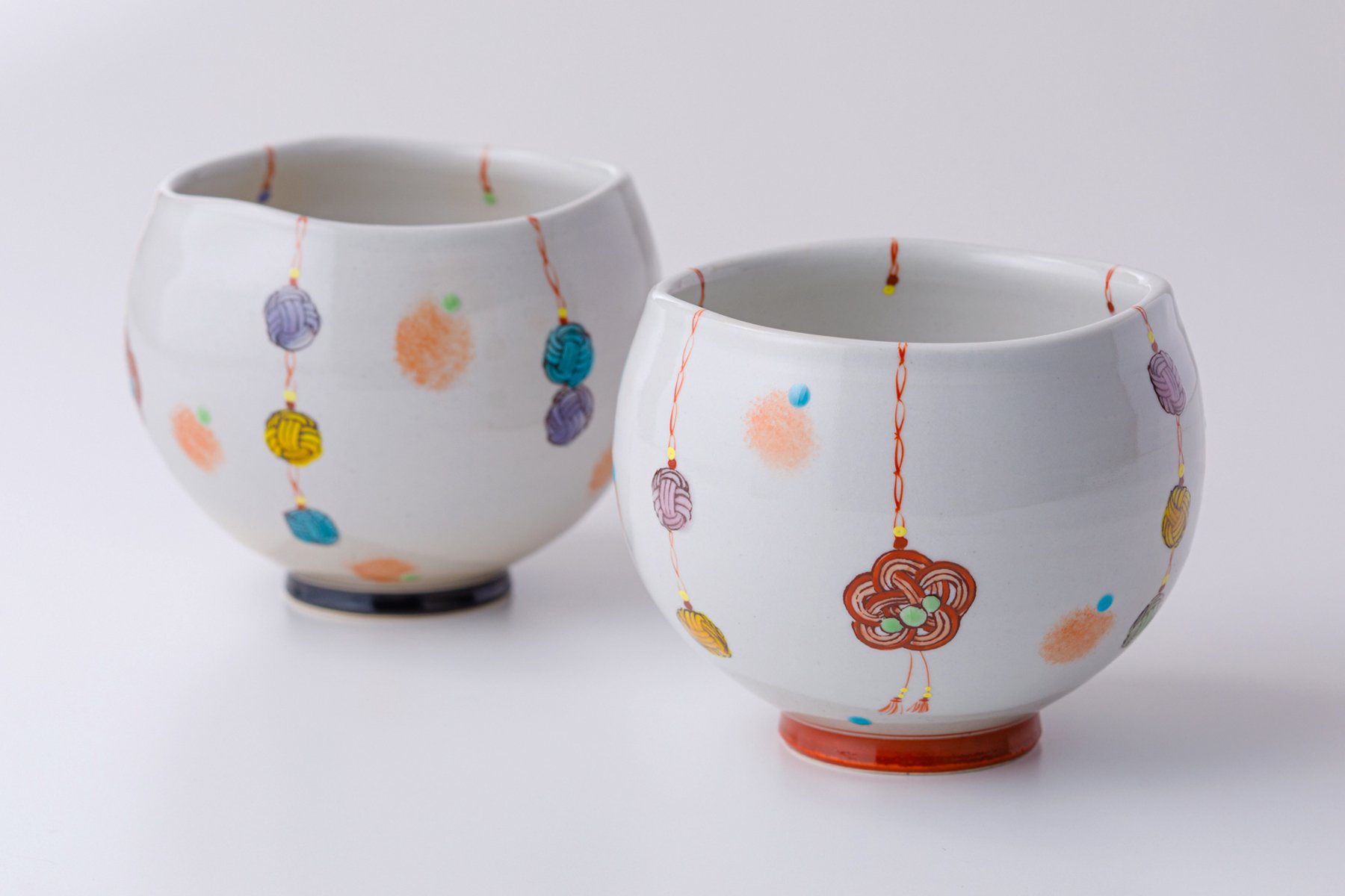 金沢発祥の「水引柄」で縁起良く新年を迎え、九谷焼で日々の生活に豊か