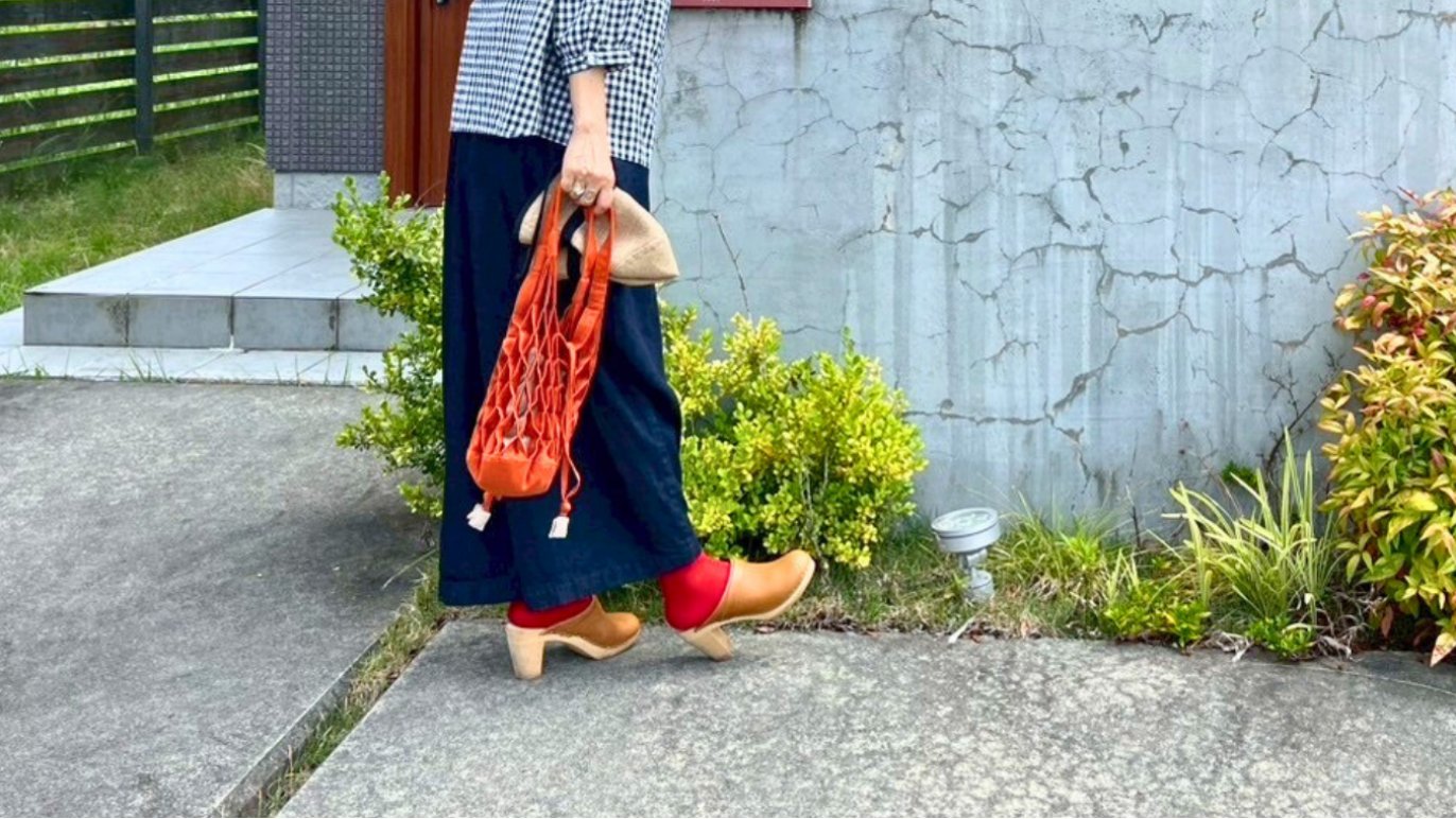 着脱簡単＆ウエスト・ヒップはふんわりカバー、気になる体型も優しく