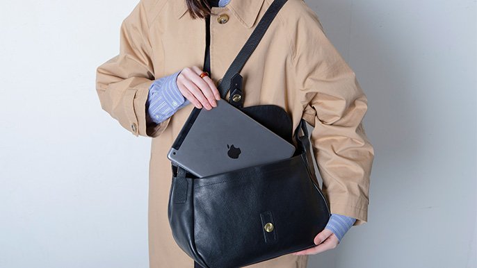 RADLEY LONDON 2WAY 本革サッチェルバッグ 6a0c0a7d-0f31-48ee-8e61-