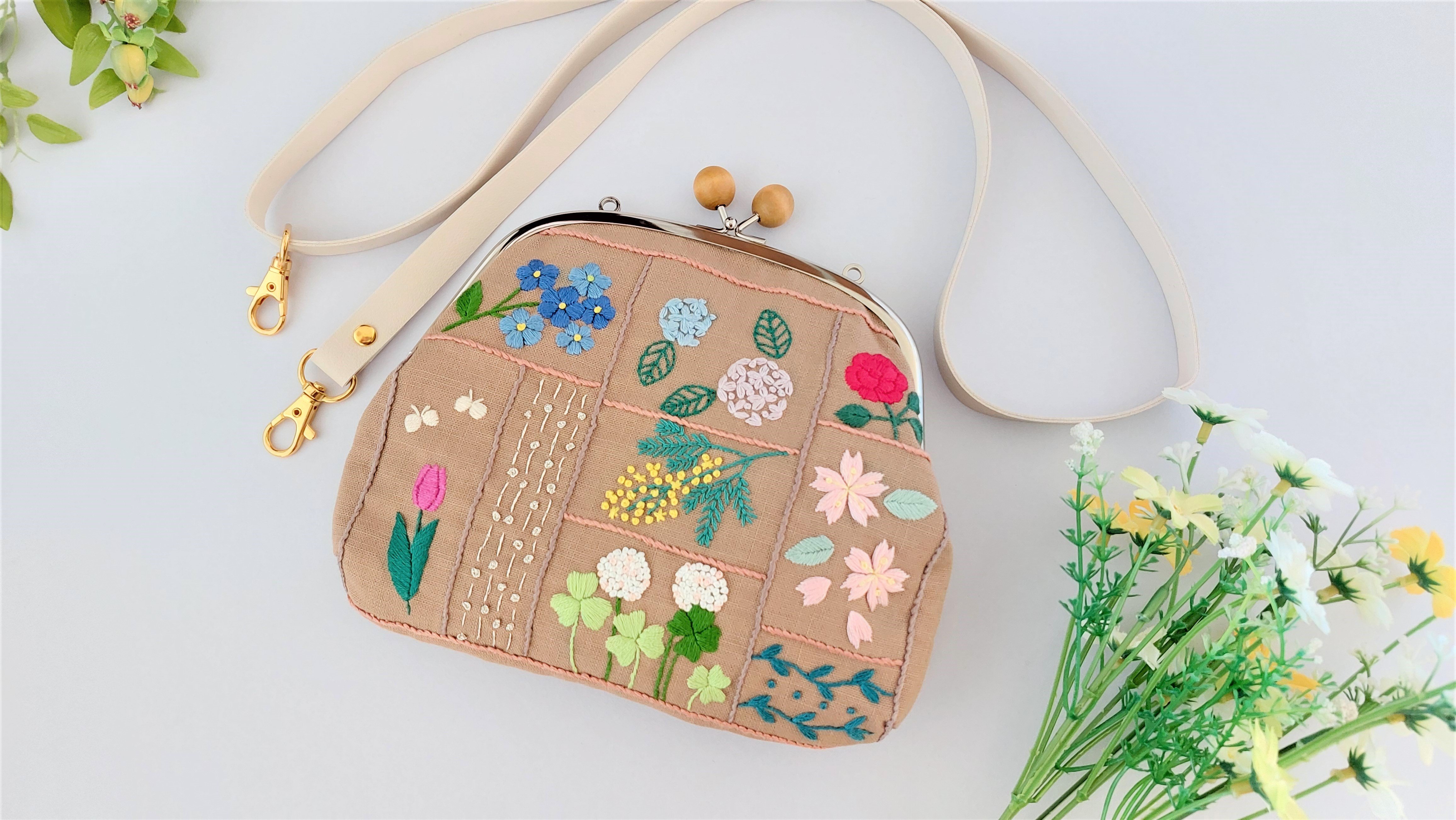 日常を彩る、刺繍のがま口バッグとポーチ｜Creema SPRINGS