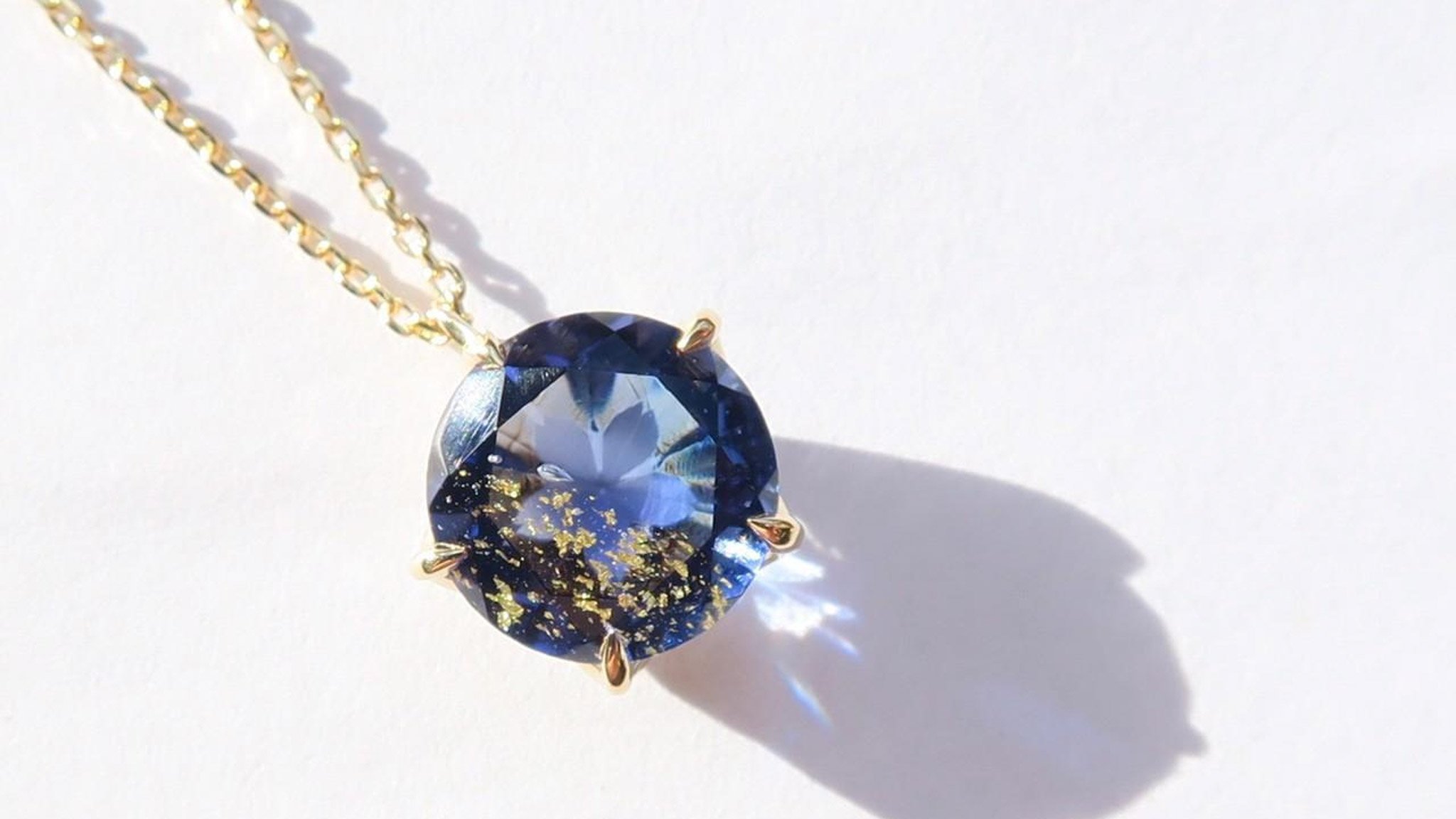 【シミズ貴石】さくらインカット　K18YGネックレス メディア着用】さくらインカットNecklace | FREESIA
