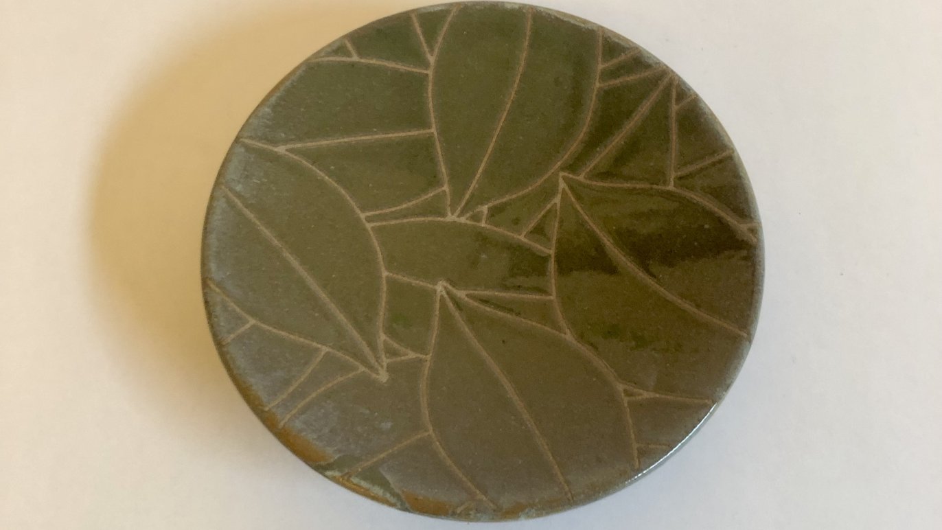 究極の古美術◼️蔵から美しい波の様な釉薬が流れているお皿が出て来ました、茶道具 究極の古美術◼️蔵から美しい波の様な釉薬が流れて