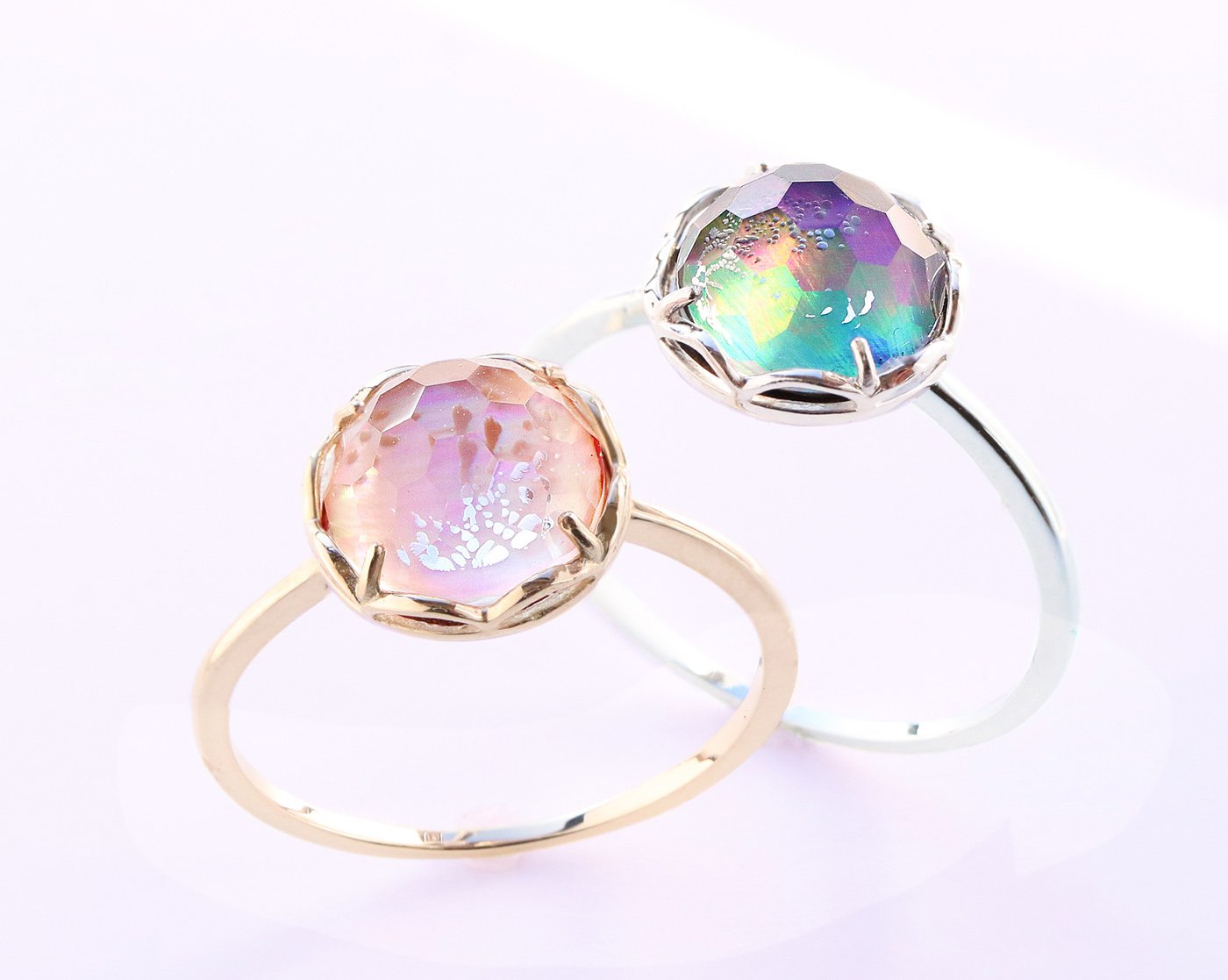 幻想的な虹色の輝き】宝飾の街「甲府」×螺鈿工芸「高岡」 伝統を身に