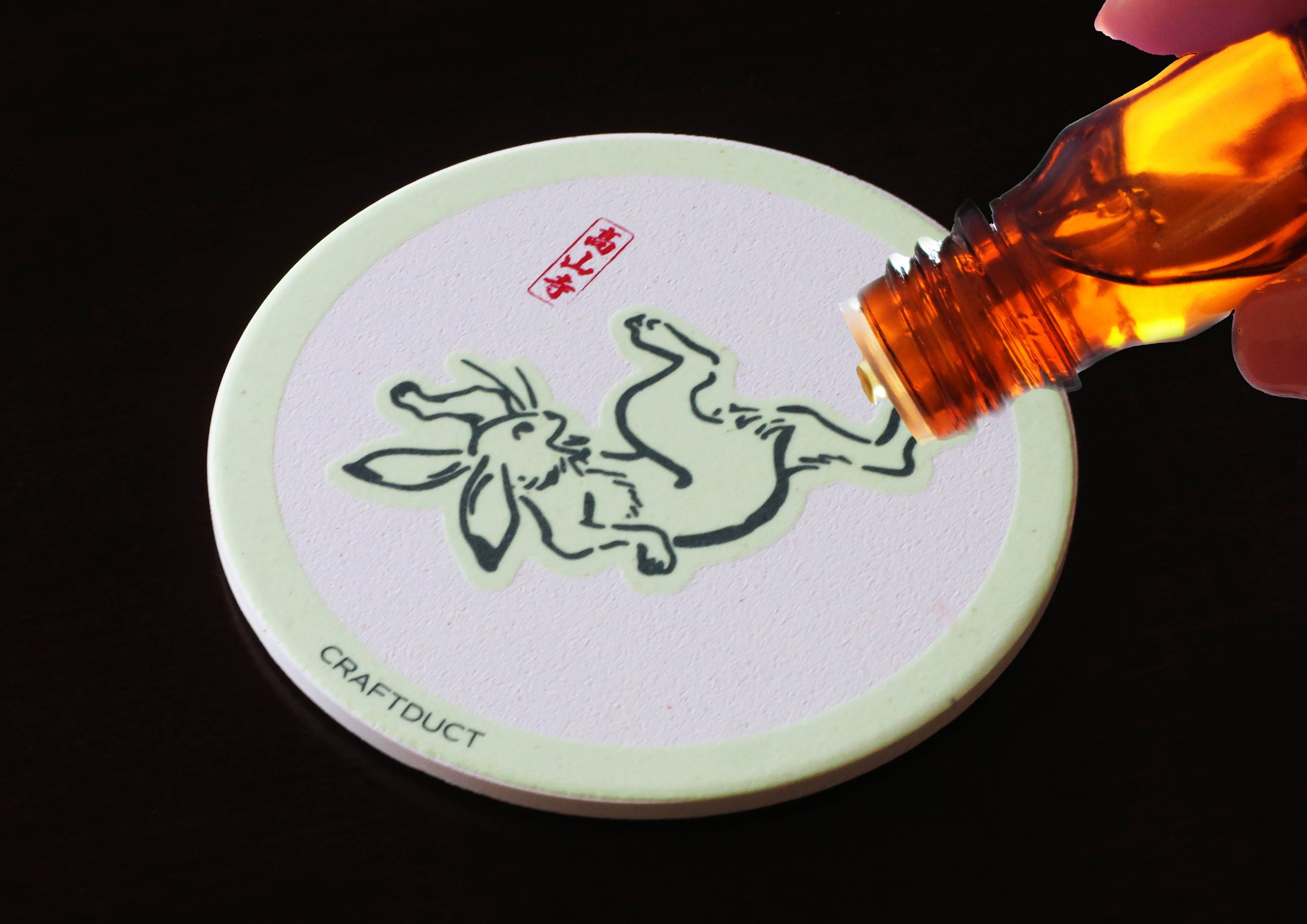 鳥獣戯画】暗闇で光る！驚異の吸水性！極限まで薄くて軽い！蓄光する