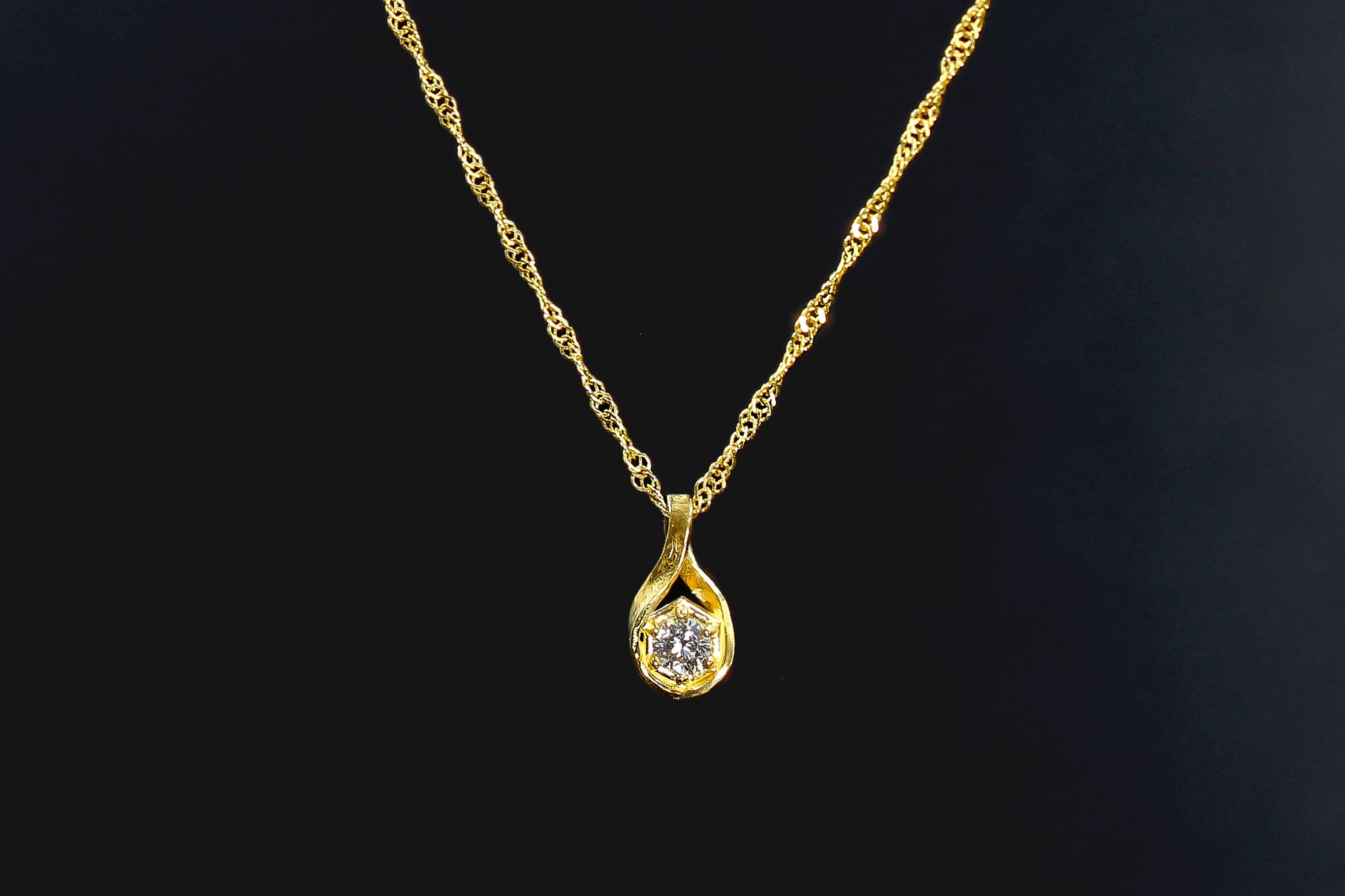 価値の高い素材で作る「K24純金＆天然ダイヤモンド」のネックレス ...