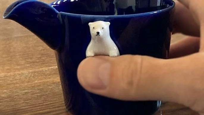 見て楽しむだけでなく触覚でも楽しめる、こだわりの酒器を沢山の