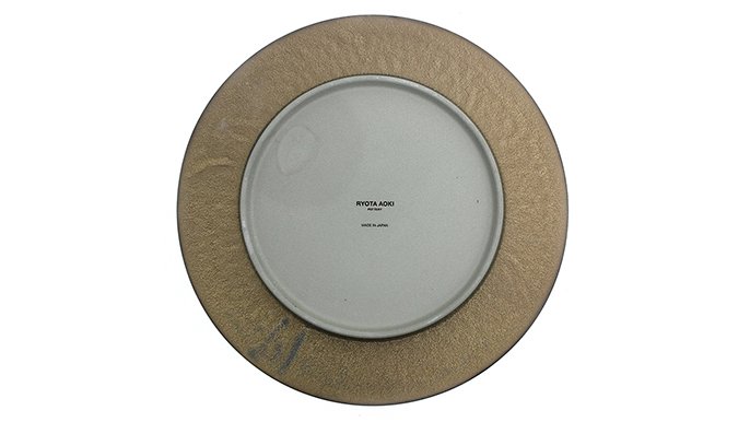 陶芸家 青木良太がお届けする、18年かけて完成した黄金の輝き