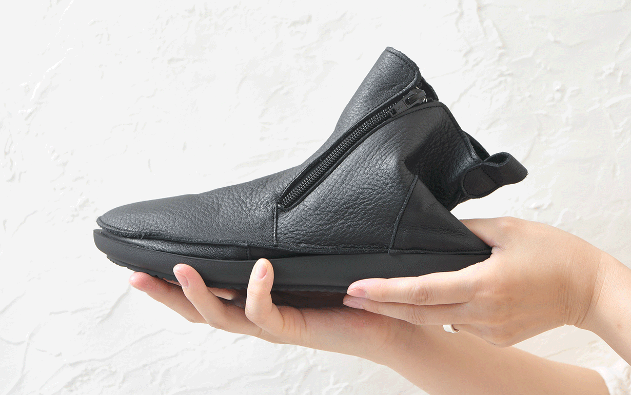 革のカシミヤ・鹿革】締め付けない快適さ。履き替え不要のドライビング