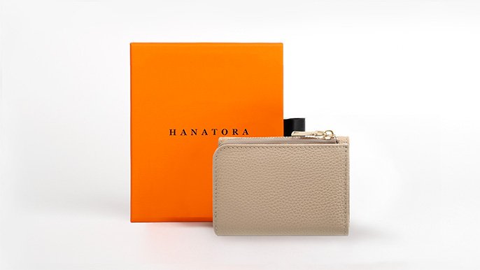 珠玉の本革 コンパクトでコロンとかわいい 三つ折り財布