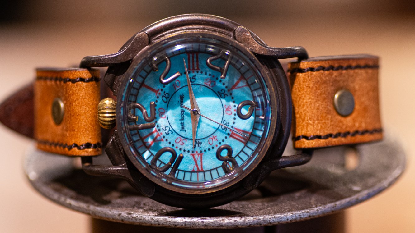 今ならクリスマス迄にお届け】手しごと腕時計 ARKRAFTが特別にお