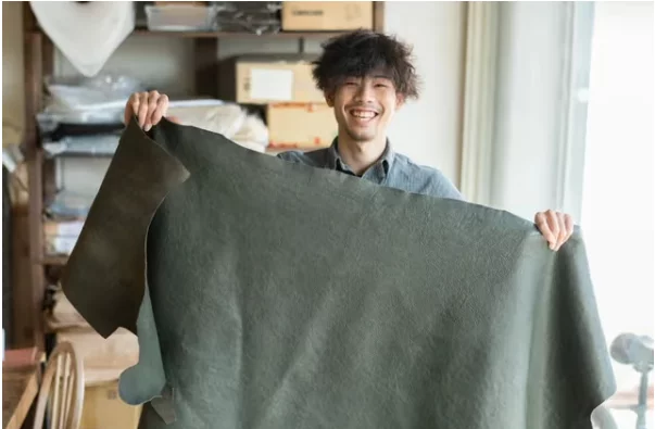 新進工房の大人気シリーズ！ 革職人が本気で作る！ フル