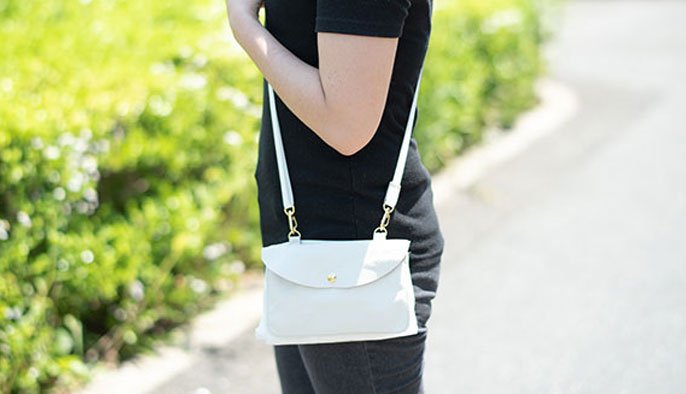 超タフなのに軽量！丸洗いできる2WAYレザーエコバッグ「bonne-ボンヌ