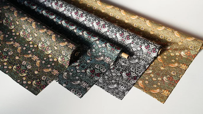 ウィリアムモリスの世界を体験♪ moda fabricsのいちご泥棒柄でセミ  