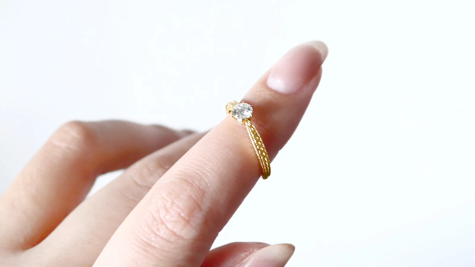 5万円代で買える！0.3ct/Dカラー/VVS1/エクセレントカットの、憧れ