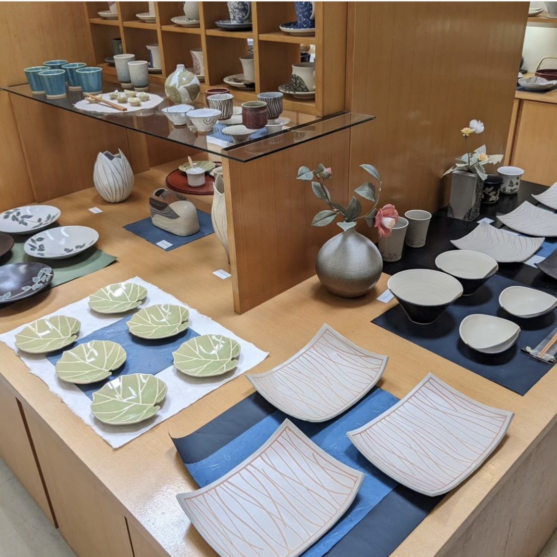 茶器から生まれた”新感覚上野焼”を、生活にとりいれて。 多彩な釉薬が