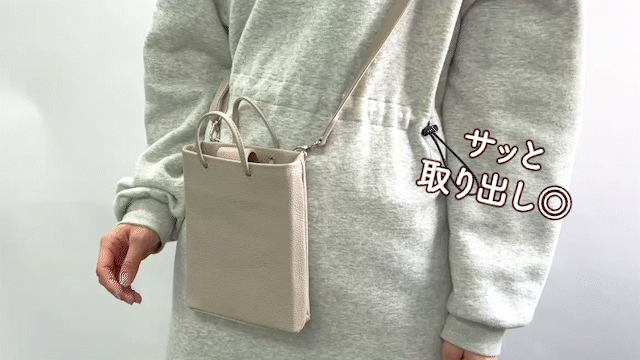 ♡専用♡ハンドメイドパッチワークスマホショルダー・シュシュ⸜(*´ᗜ｀*)⸝ パッチワークキルト ショルダーバッグ - MOMO'S GALLERY | minne