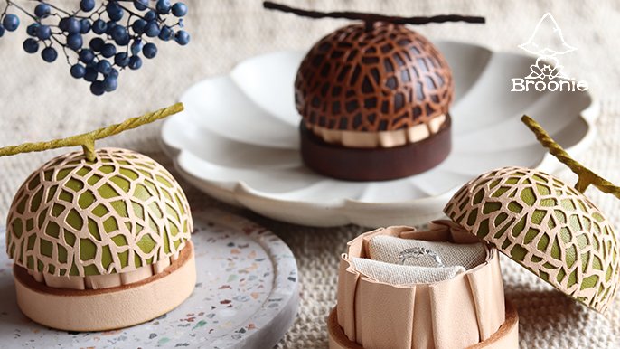 ＊展示品♪ハンドメイド♪ホワイトレザーがカッコイイ編み込みリング 16号＊55 展示品♪ハンドメイド♪ホワイトレザーがカッコイイ編み込みリング 16