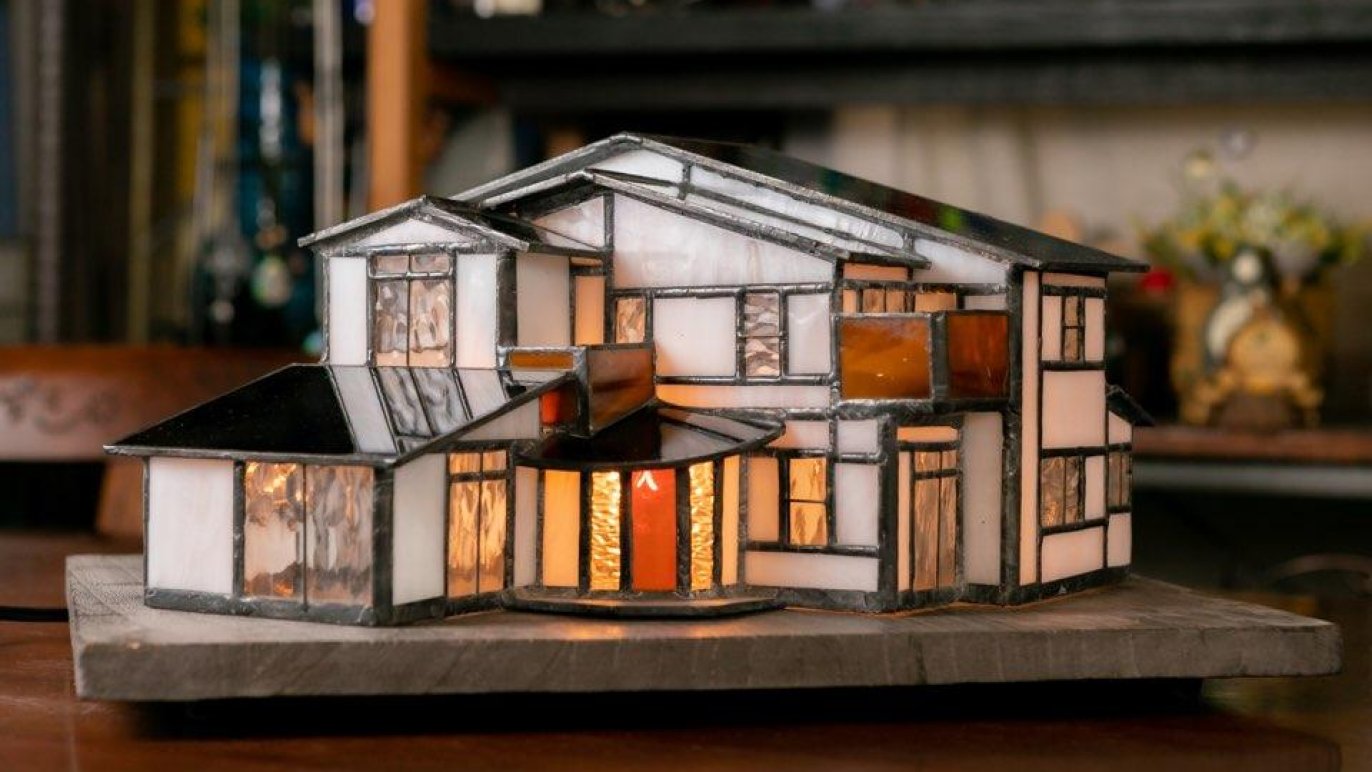 ステンドグラスの可能性を広げたい！～光り輝くオブジェをあなたに  