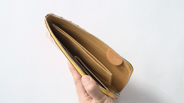 手元で輝く】大人カワイイ本革使用！コンパクトで実用的！財布職人が