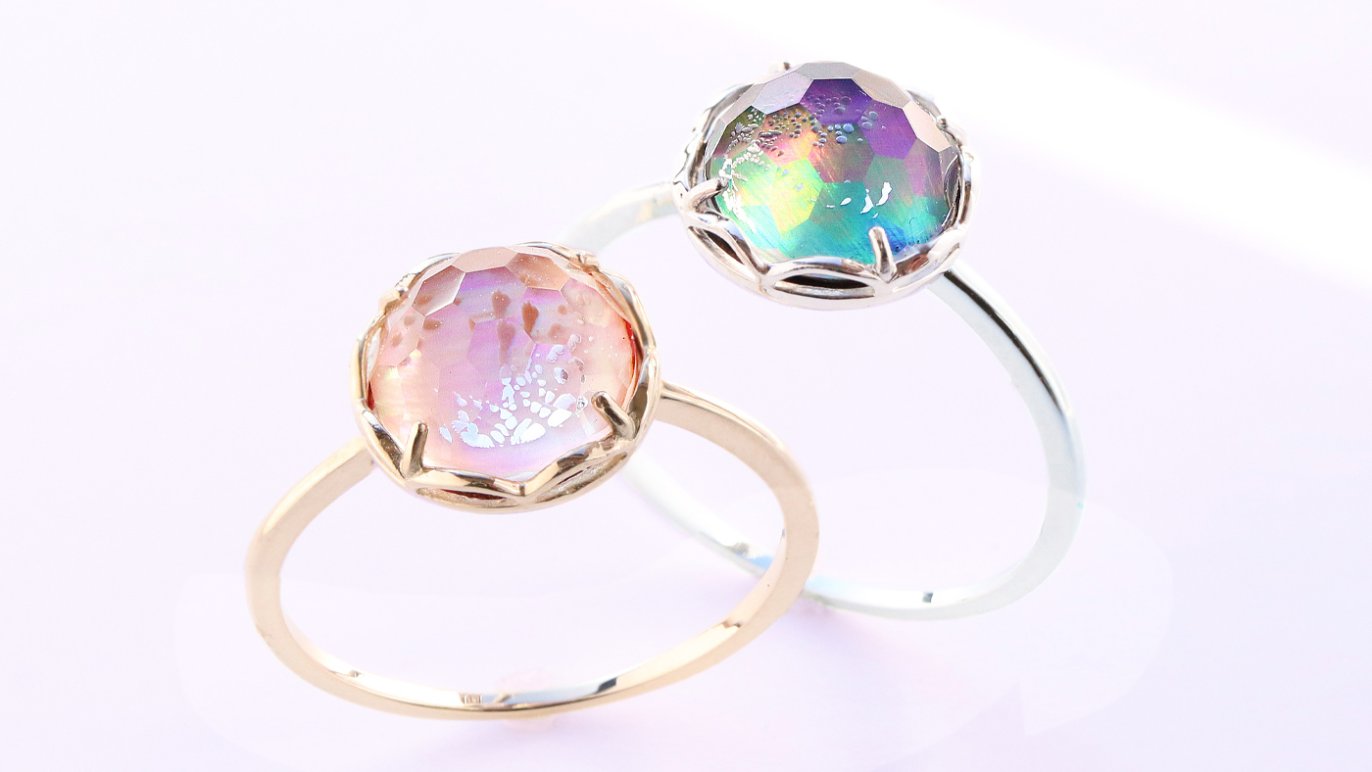 幻想的な虹色の輝き】宝飾の街「甲府」×螺鈿工芸「高岡」 伝統を身に 