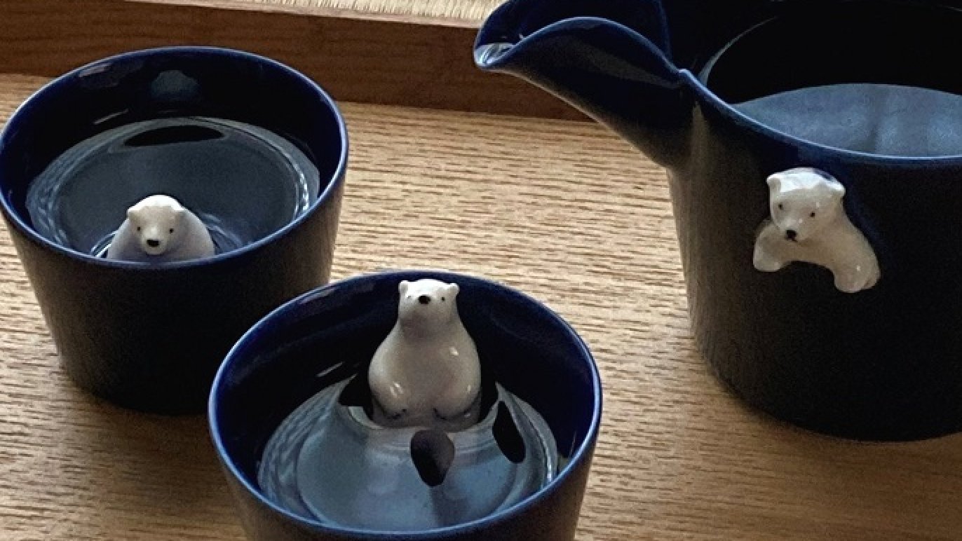 手作り陶器 酒器 白 楽天市場】作家 伊藤綾野 ぐい呑み dot -sake cup- 白 磁器