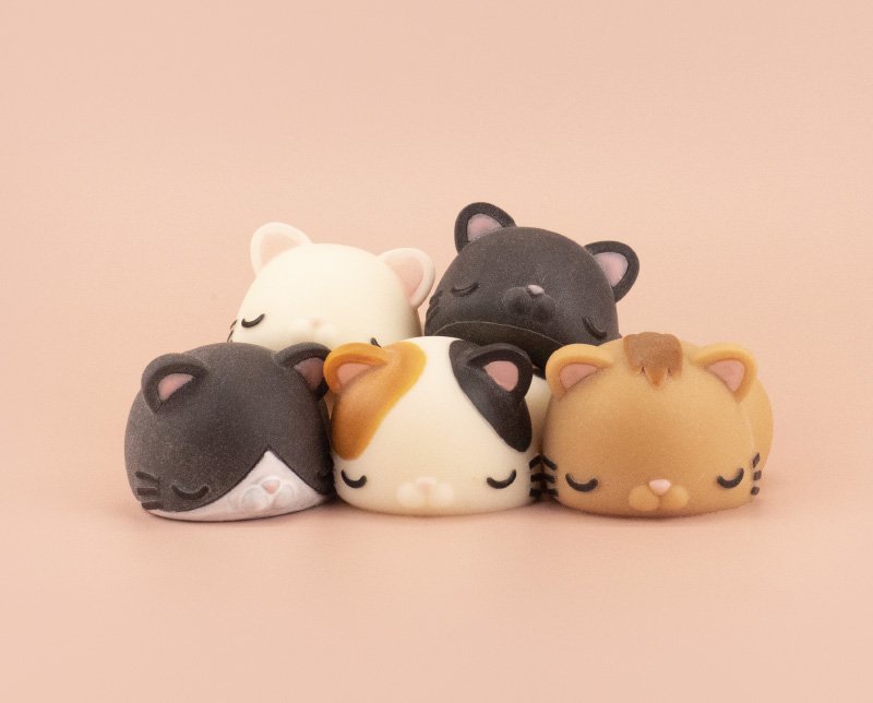 もにまるず　ねーねーねこ デスクワークのお友達「もにまるず」の新作をみんなでもにもに