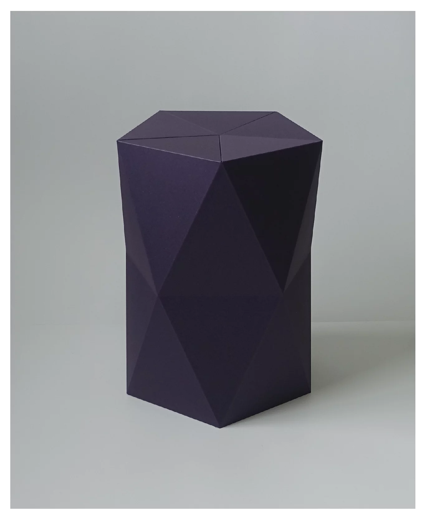 軽くて強い！折り紙のように組み立てる、陰影が美しい新発想の