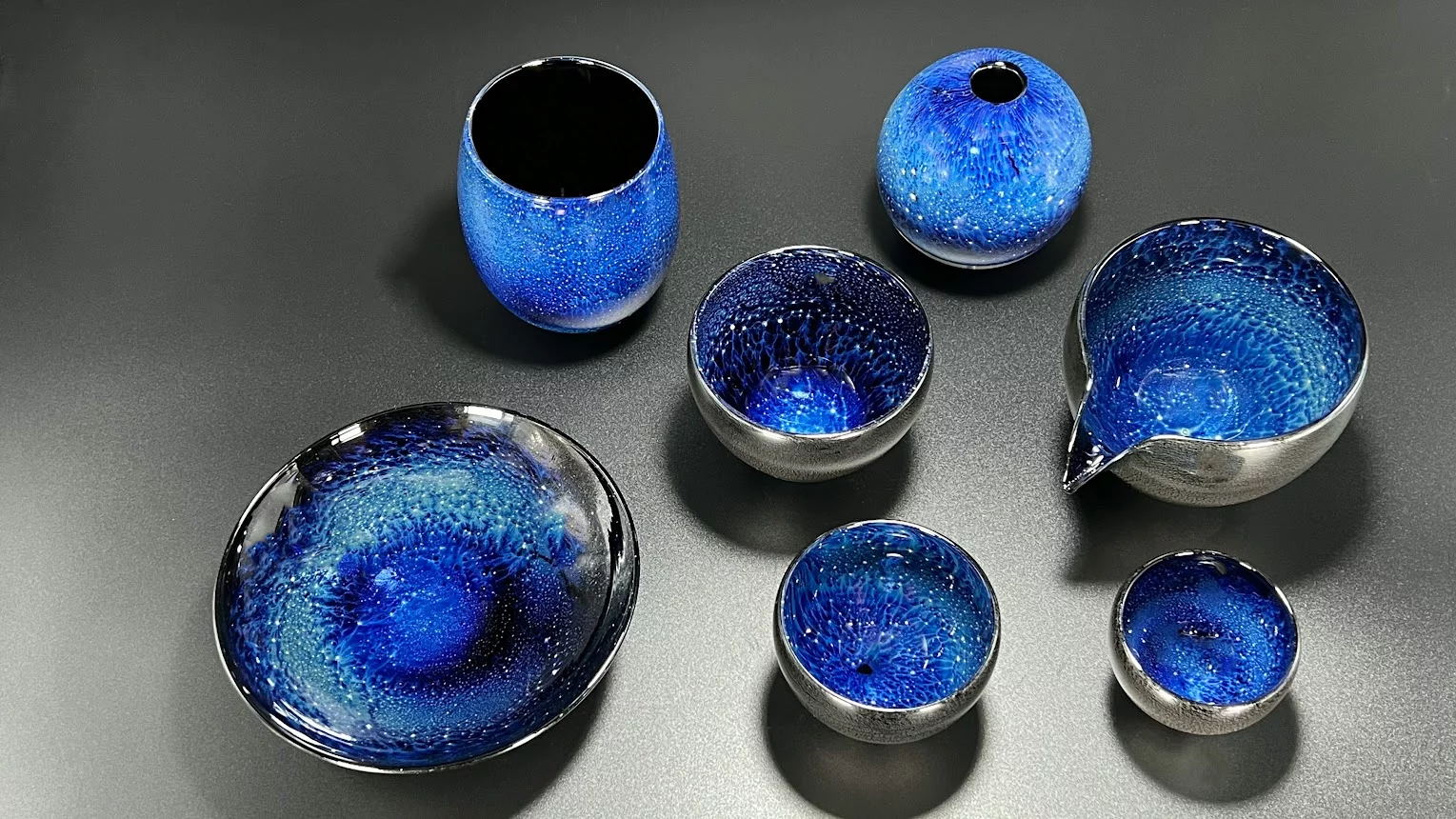 宇宙を楽しむ器 ”アイリス” 10年の歳月を掛けて確立した奇跡の宇宙模様 