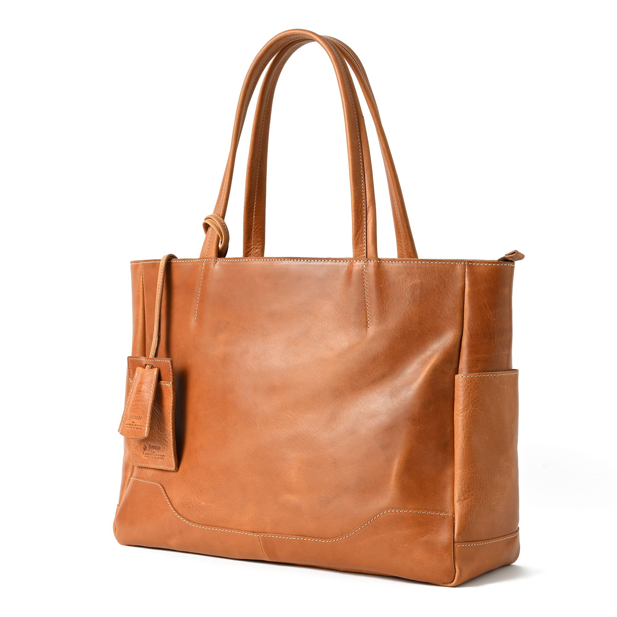 イタリアの高級牛革を使用！使い勝手が良く、経年変化も楽しめる一生