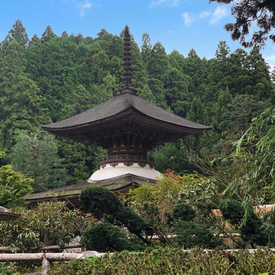 あなたの毎日に寄り添う、小さな十二支の守護本尊｜Creema SPRINGS